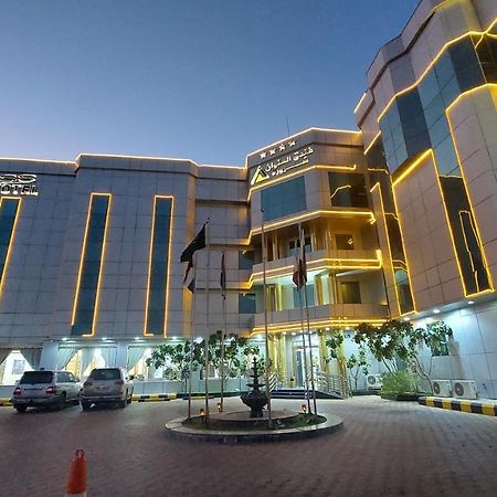 Address Sharurah Hotel エクステリア 写真