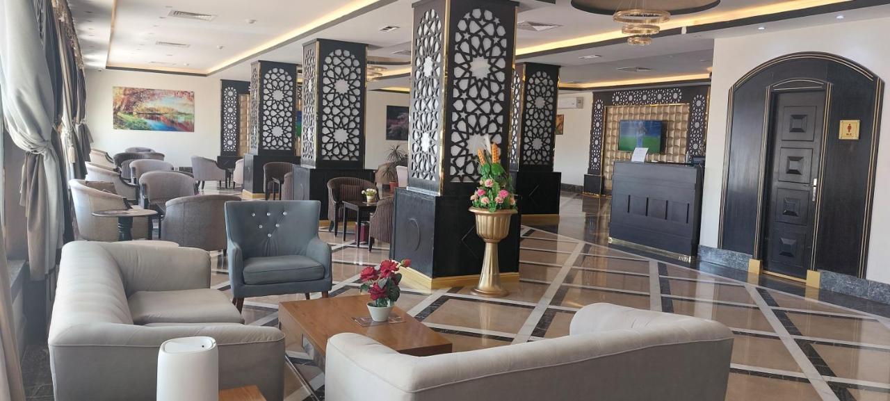 Address Sharurah Hotel エクステリア 写真