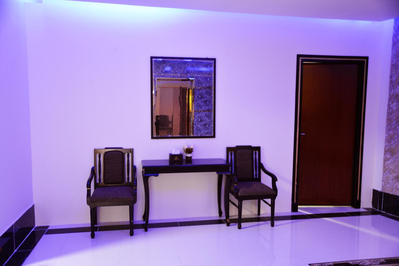 Address Sharurah Hotel エクステリア 写真